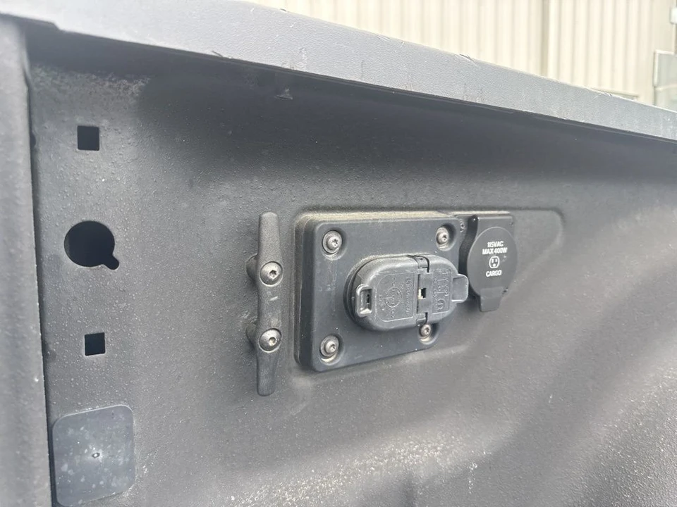 2024 Ram 2500 - Image 17 of 21