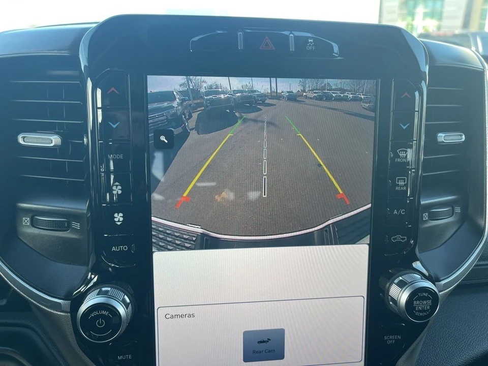 2024 Ram 2500 - Image 26 of 31