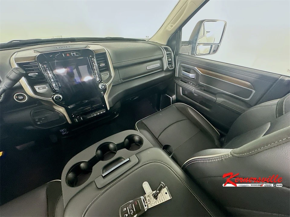 2024 Ram 2500 - Image 11 of 21