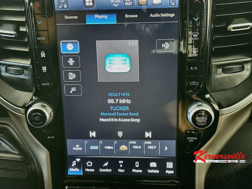 2024 Ram 2500 - Image 17 of 24