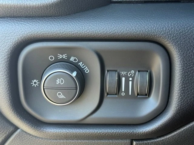 2024 Ram 2500 - Image 30 of 31