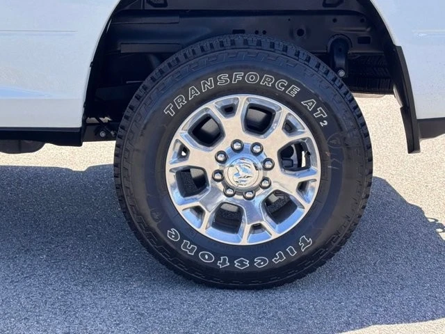 2024 Ram 2500 - Image 14 of 31