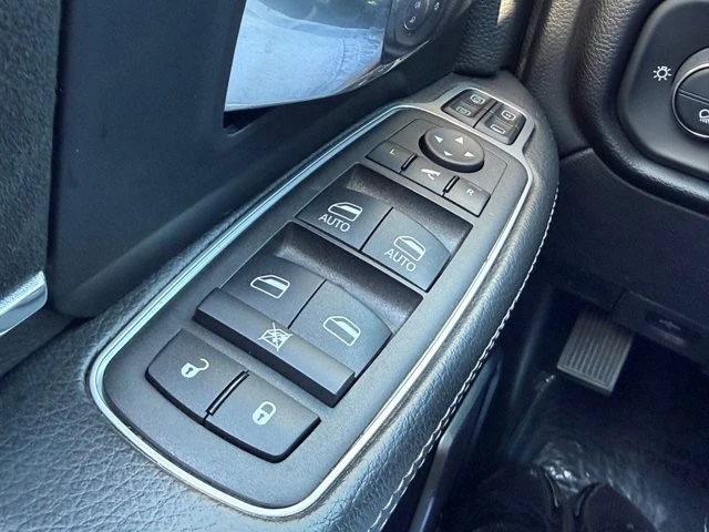 2024 Ram 2500 - Image 19 of 31