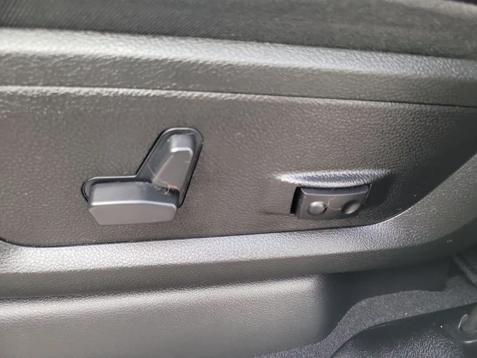 2024 Ram 2500 - Image 19 of 21