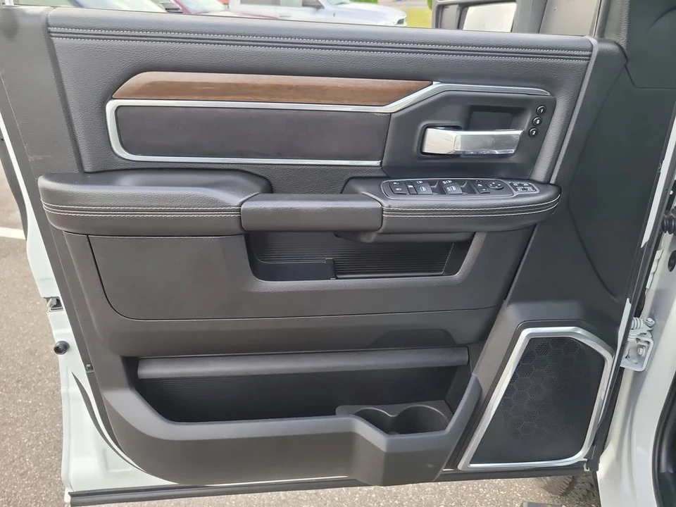 2024 Ram 2500 - Image 15 of 21