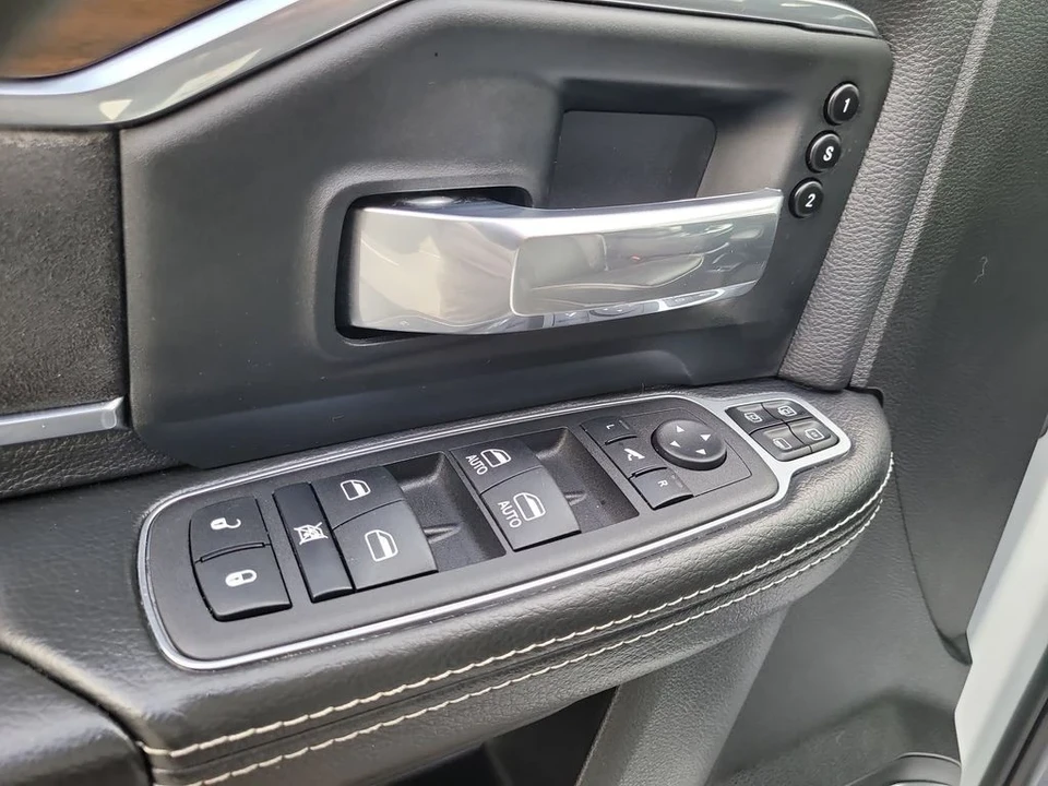 2024 Ram 2500 - Image 16 of 21