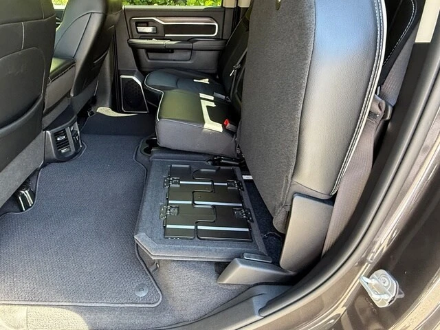 2024 Ram 2500 - Image 16 of 31