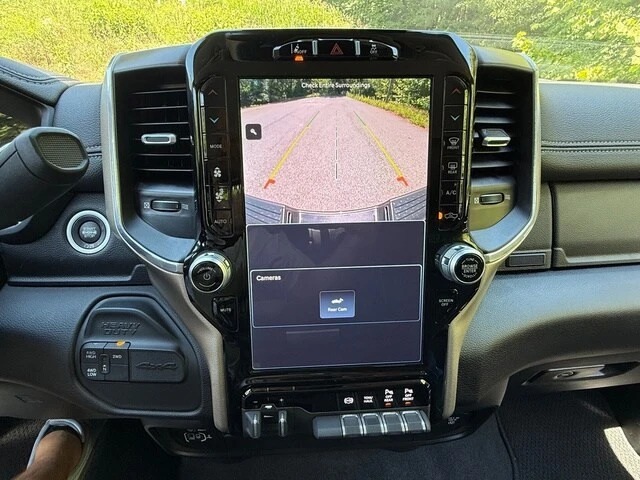 2024 Ram 2500 - Image 26 of 31
