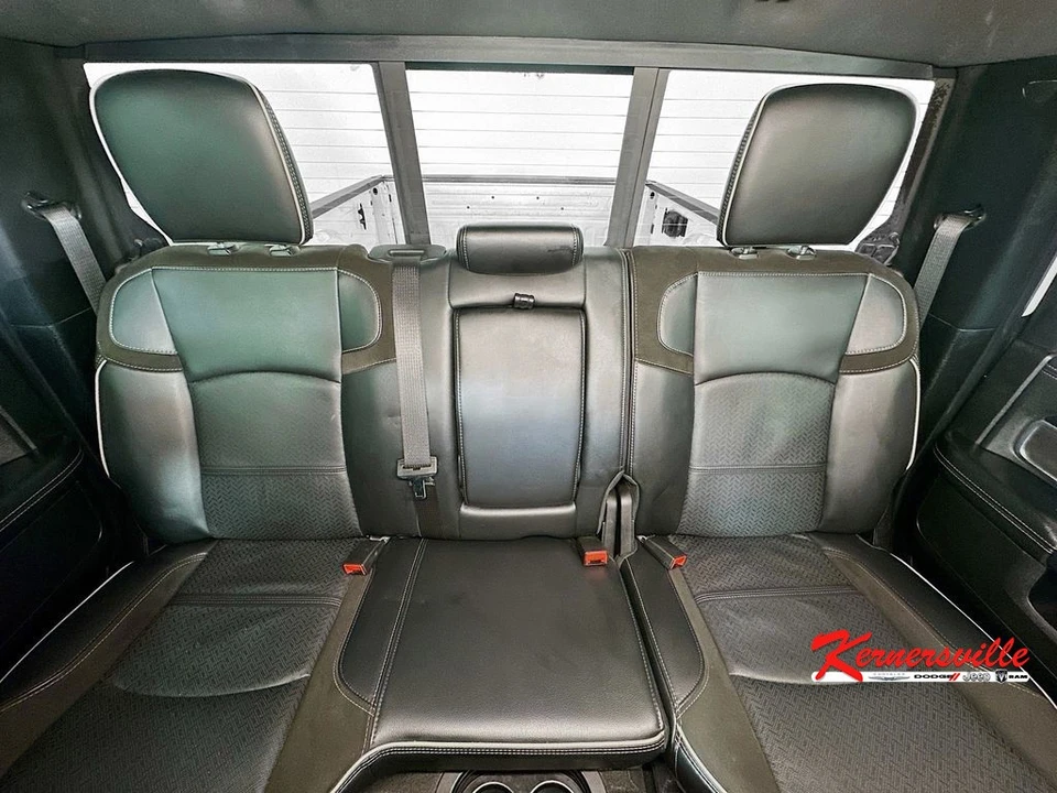 2024 Ram 2500 - Image 13 of 24