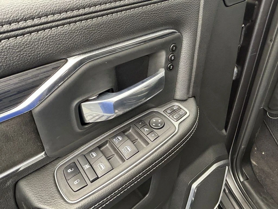 2024 Ram 2500 - Image 17 of 31