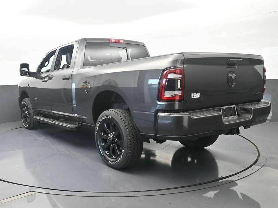2024 Ram 2500 - Image 4 of 31