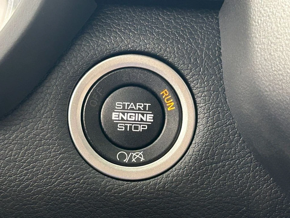 2024 Ram 2500 - Image 27 of 31