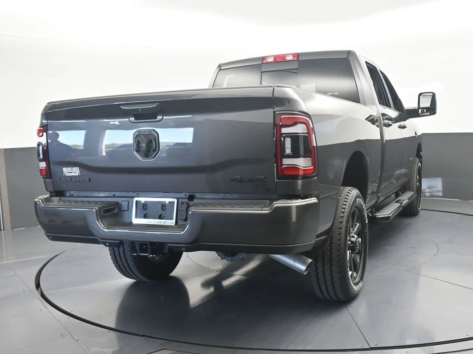 2024 Ram 2500 - Image 5 of 31