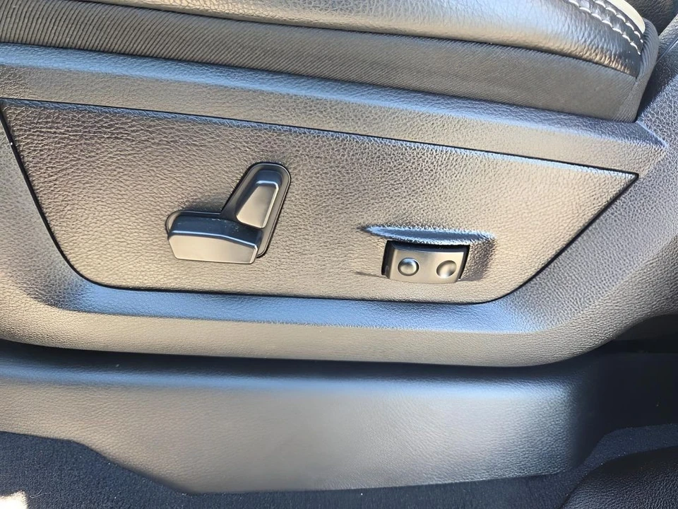 2024 Ram 2500 - Image 10 of 12