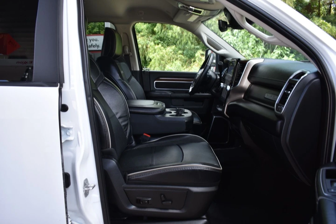 2024 Ram 2500 - Image 16 of 21