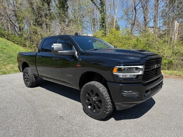 2024 Ram 2500 - Image 4 of 31