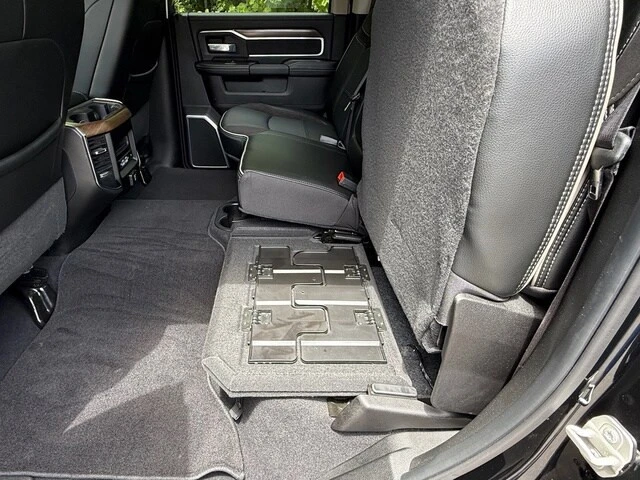 2024 Ram 2500 - Image 17 of 31