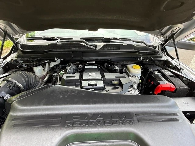 2024 Ram 2500 - Image 10 of 31