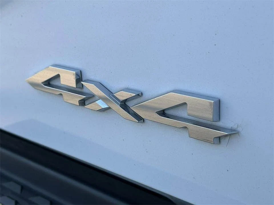 2024 Ram 2500 - Image 3 of 16