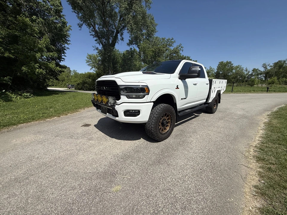 2024 Ram 2500 - Image 2 of 31