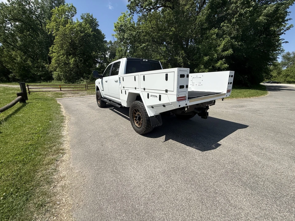 2024 Ram 2500 - Image 10 of 31