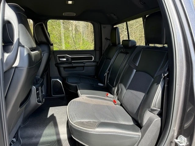 2024 Ram 2500 - Image 19 of 31