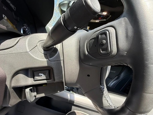 2024 Ram 2500 - Image 18 of 31