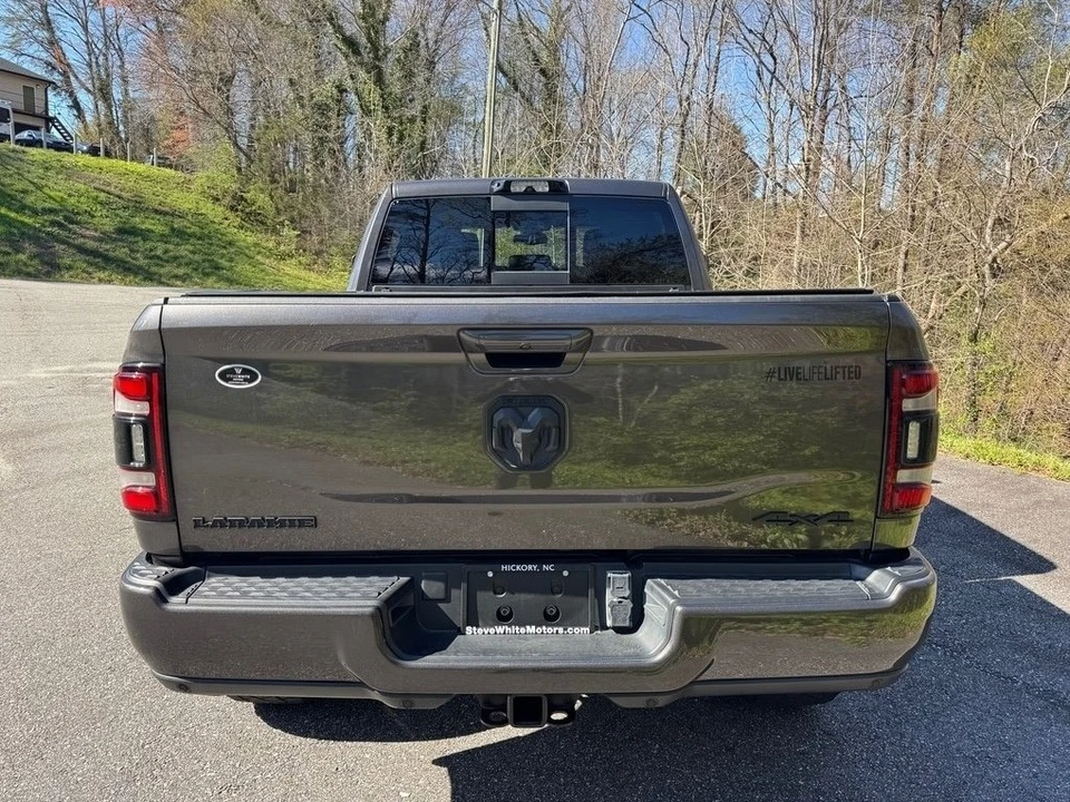2024 Ram 2500 - Image 8 of 31
