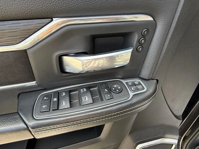 2024 Ram 2500 - Image 17 of 31