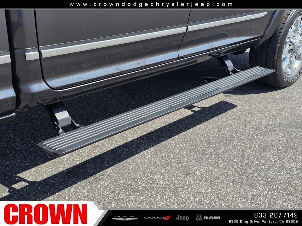 2024 Ram 2500 - Image 11 of 21