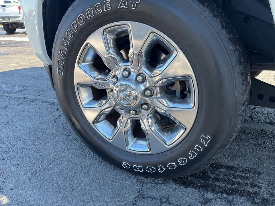 2024 Ram 2500 - Image 9 of 12