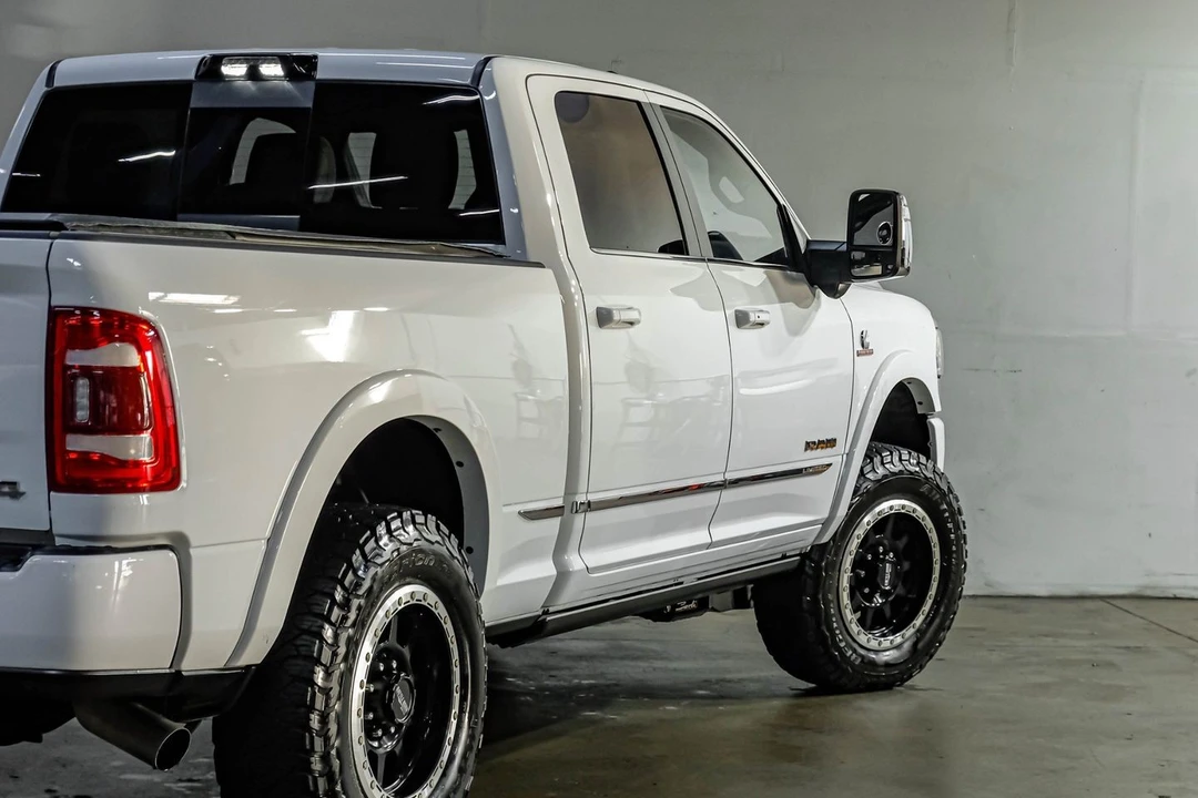 2024 Ram 2500 - Image 14 of 31