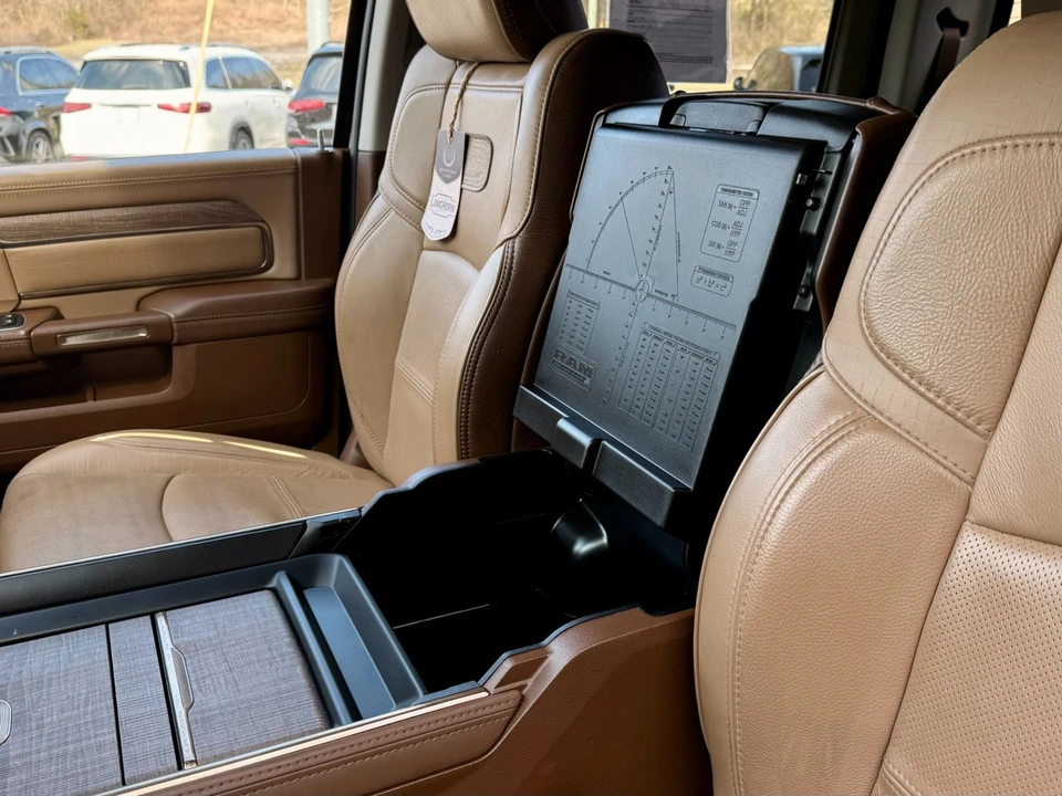 2024 Ram 2500 - Image 21 of 31