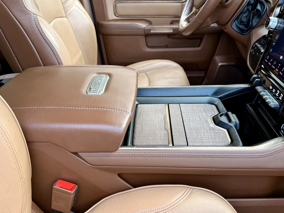 2024 Ram 2500 - Image 27 of 31