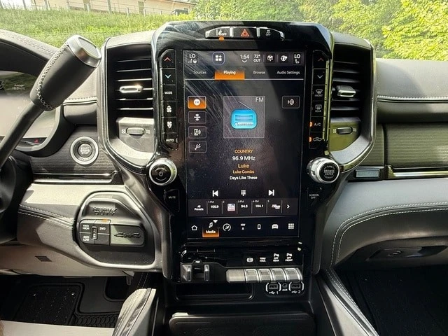 2024 Ram 2500 - Image 24 of 31