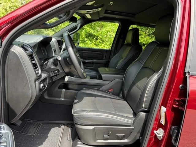 2024 Ram 2500 - Image 14 of 31