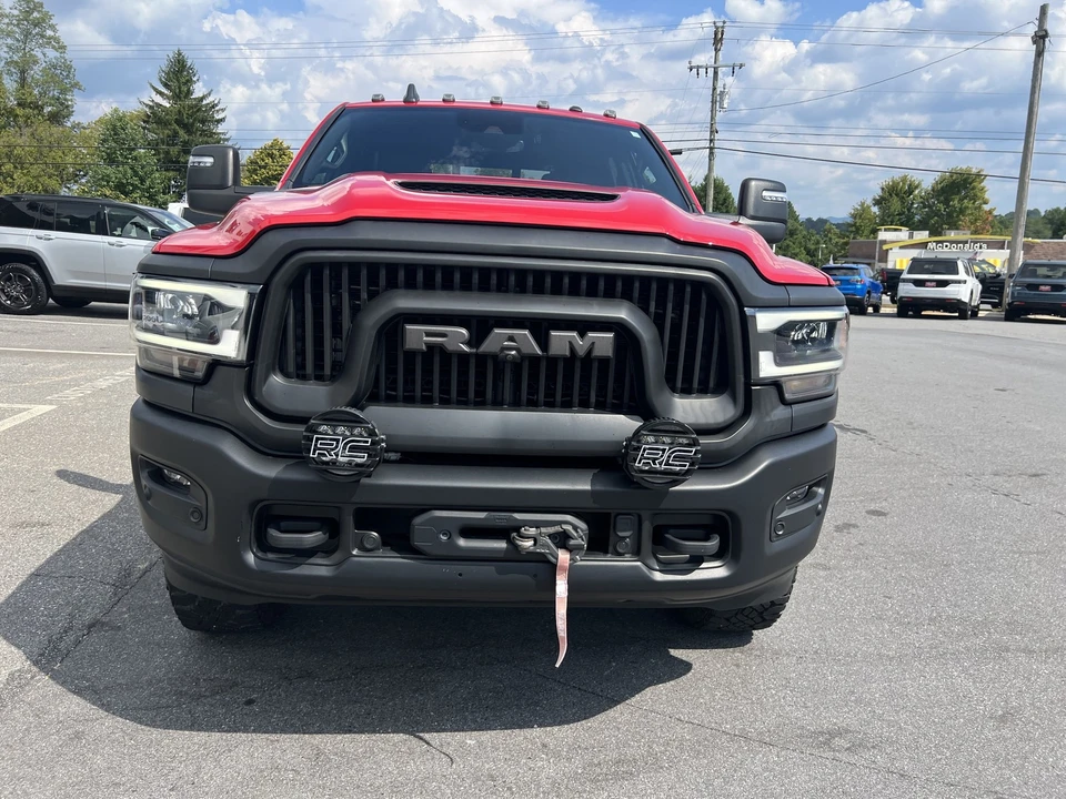 2024 Ram 2500 - Image 4 of 31