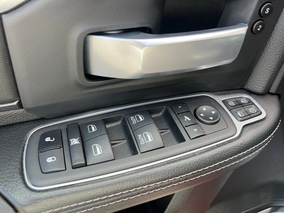 2024 Ram 2500 - Image 19 of 31