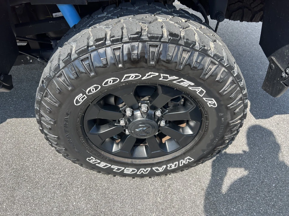 2024 Ram 2500 - Image 10 of 31