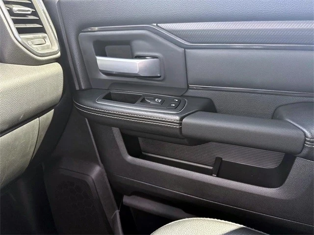 2024 Ram 2500 - Image 19 of 21
