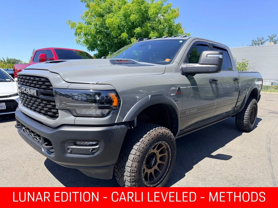 2024 Ram 2500 - Image 2 of 7