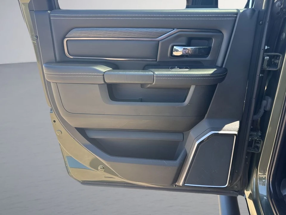 2024 Ram 2500 - Image 30 of 31