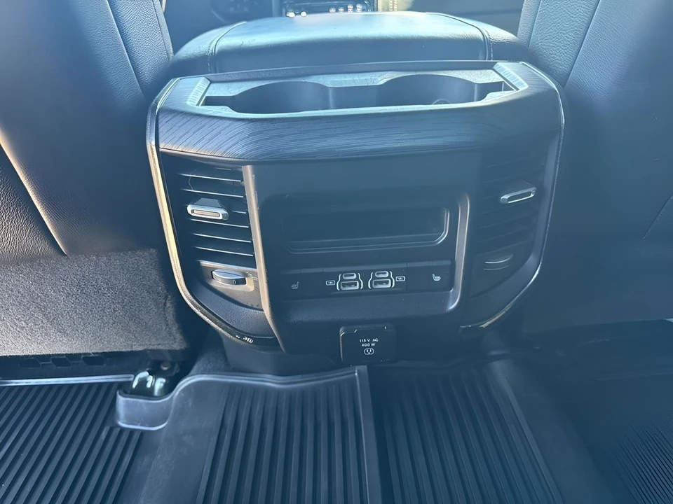 2024 Ram 2500 - Image 14 of 31