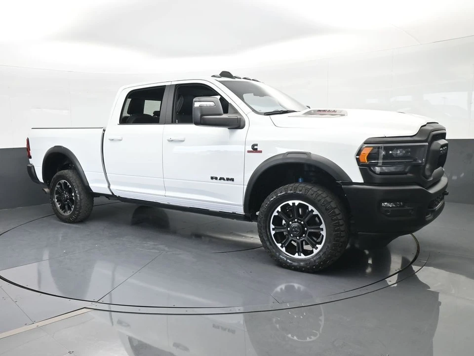 2024 Ram 2500 - Image 8 of 12