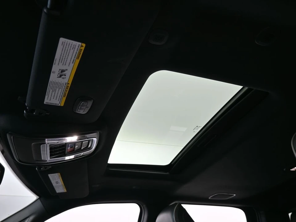 2024 Ram 2500 - Image 11 of 12