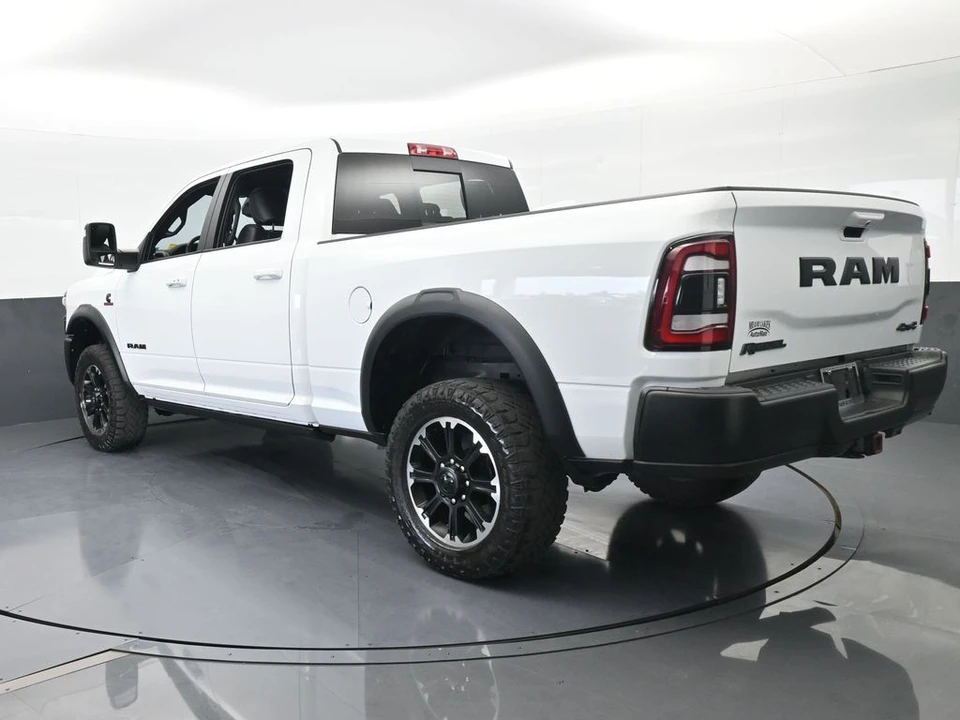 2024 Ram 2500 - Image 4 of 12