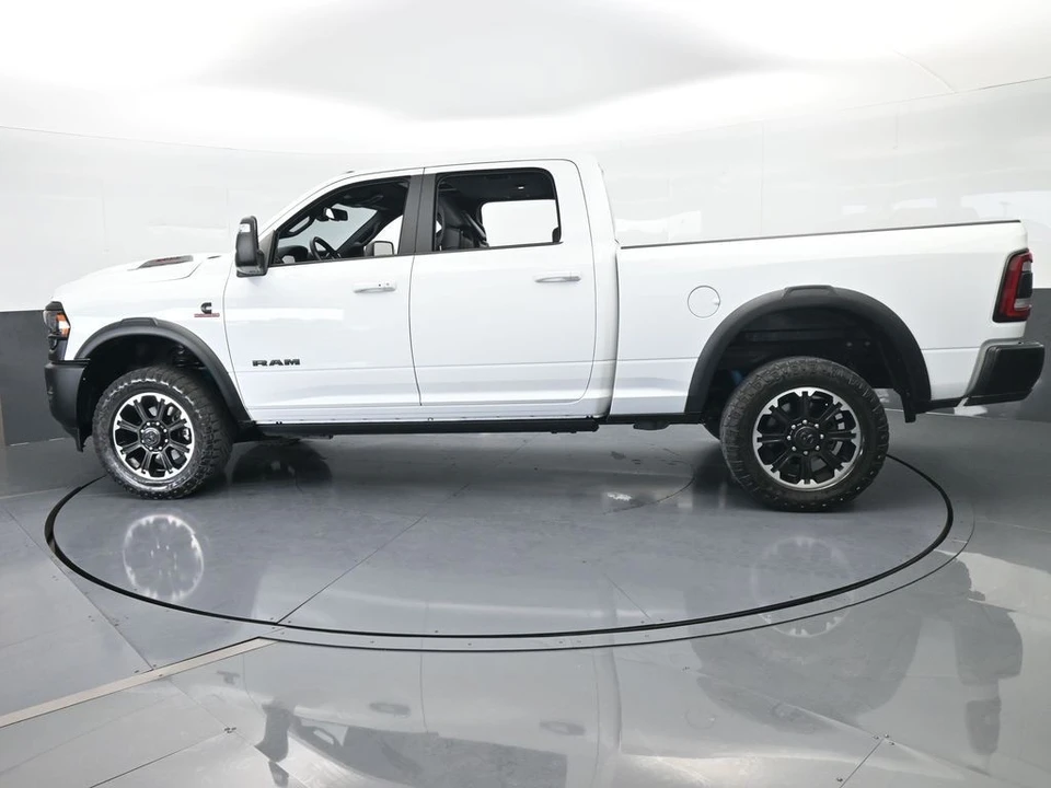 2024 Ram 2500 - Image 3 of 12