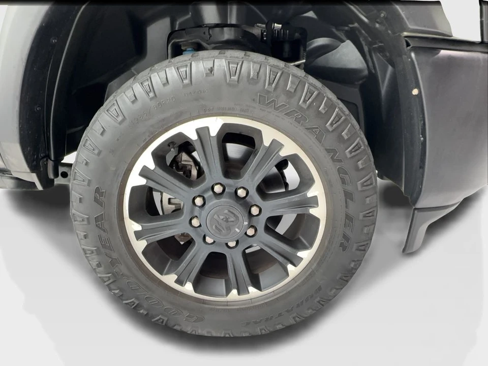 2024 Ram 2500 - Image 12 of 31