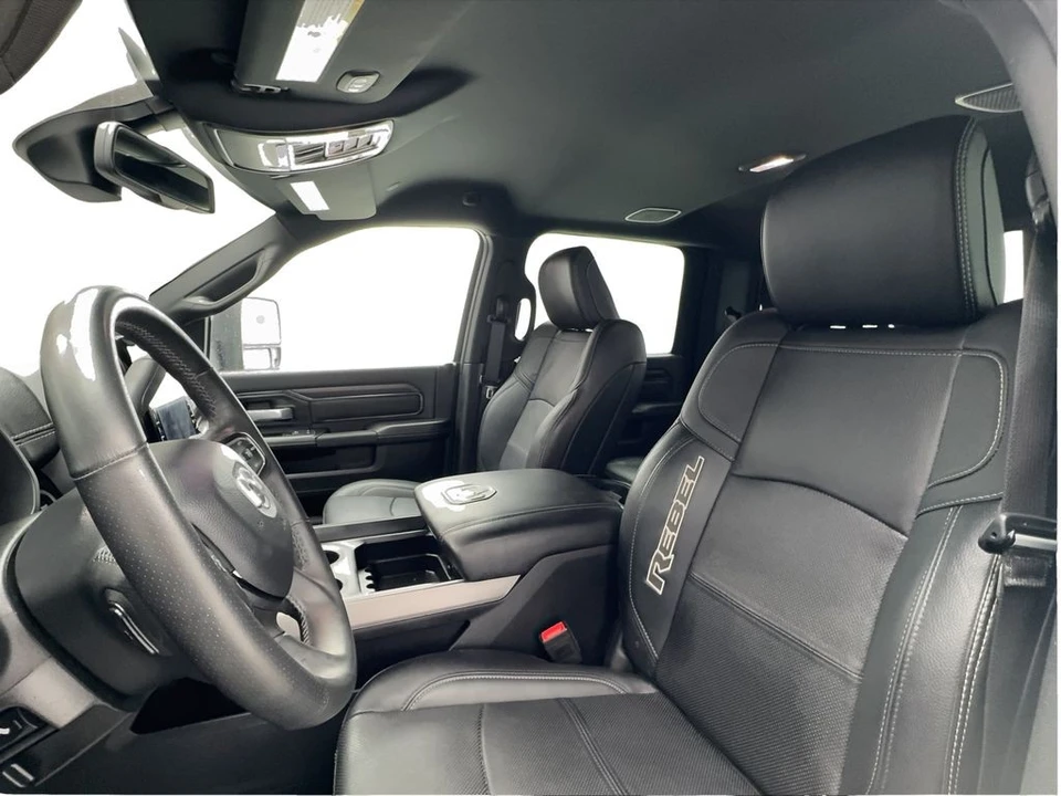 2024 Ram 2500 - Image 17 of 31