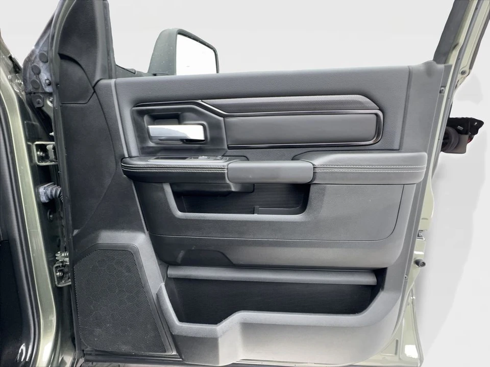 2024 Ram 2500 - Image 30 of 31